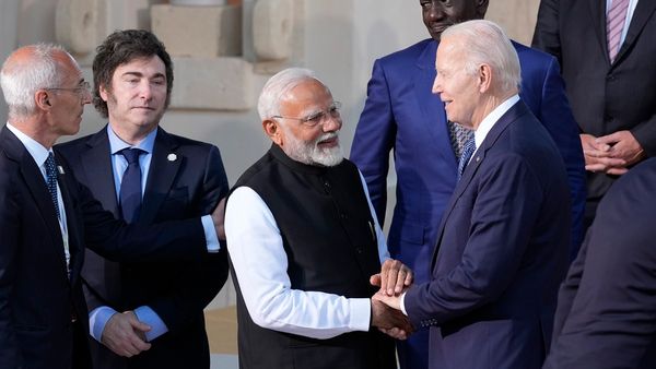 G7 Summit: इटली से भारत के लिए रवाना हुए पीएम मोदी, बोले- साथ मिलकर दुनिया को प्रभावशाली बनाना है