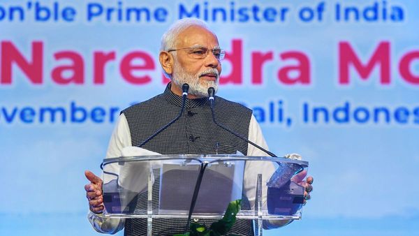 Explained: मोदी की मिलीजुली सरकार से अर्थव्यवस्था में आया उछाल टूट जाएगा? बाजार से आ रहे संकेत समझिए