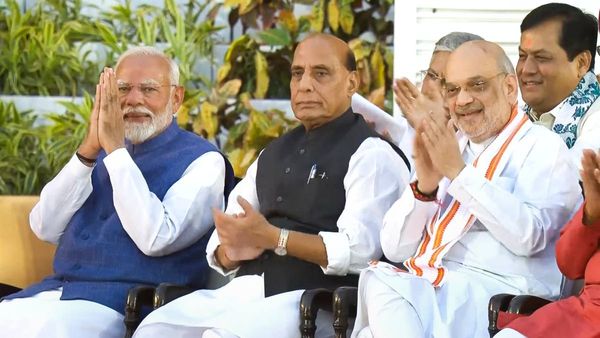 Modi Cabinet: गठबंधन के सहारे तीसरी सरकार, लेकिन 'पावर' PM मोदी के हाथ, 4 सबसे ताकतवर मंत्रालय BJP के पास