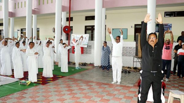 योग और श्रीअन्न को अपने जीवन में करे शामिल, मंत्री कुंवर विजय शाह ने कहा
