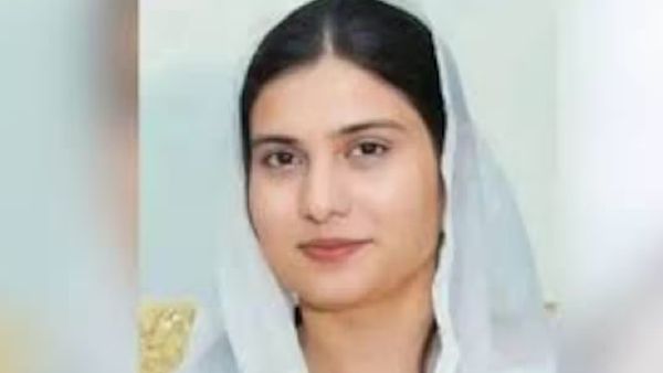 बाबा थे इंदिरा गांधी के करीबी, गिनीज बुक में दर्ज है पिता का नाम, जानिए इकरा हसन की पारिवारिक पृष्ठभूमि