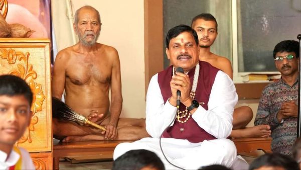 'विकास की नई डगर का नाम है मोहन यादव...' CM की तारीफ में जैन संत ने कही बड़ी बात