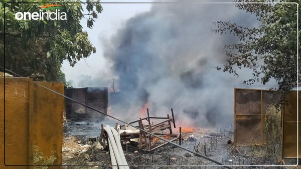 Varanasi News: एलबीएस इंटरनेशनल एयरपोर्ट के पार्किंग क्षेत्र के समीप लगी आग, मची अफरातफरी