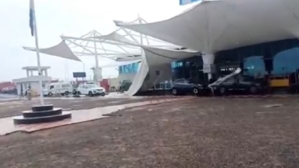 Gujarat: दिल्ली के बाद अब राजकोट एयरपोर्ट टर्मिनल में हादसा, बारिश के बीच गिरी छत
