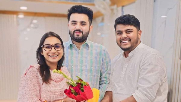 देश की सबसे कम उम्र की सांसद बनी शांभवी, दर्ज किए अनोखे रिकॉर्ड, खूबसूरती में अभिनेत्रियों को दे रही टक्कर