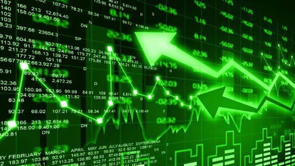 Share Market: RBI ने नहीं बढ़ाई ब्याज दरें, शेयर बाजार में उछाल, सेंसेक्स-निफ्टी 1% बढ़ा