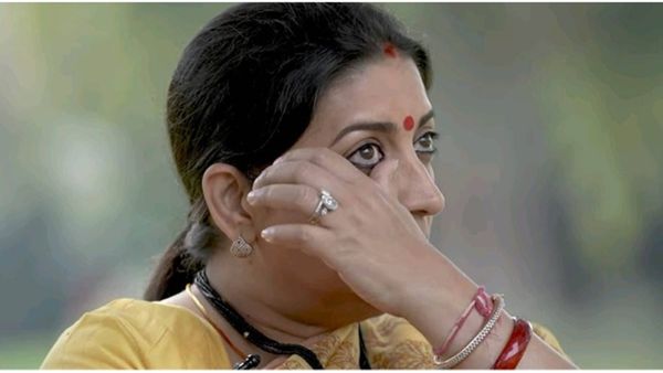 'इससे अच्छा एक्टिंग कर लेती' अमेठी से स्मृति ईरानी को मिली करारी हार, तो लोगों ने कमेंट कर जताई खुशी