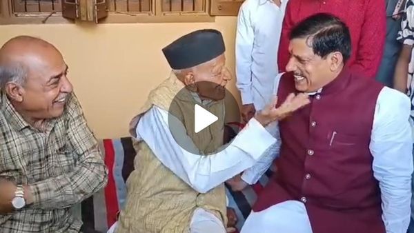 Ujjain News: पिता से मिले CM मोहन यादव मांगे ₹500, पिता ने ट्रैक्टर सुधरवाने का बिल थमा दिया