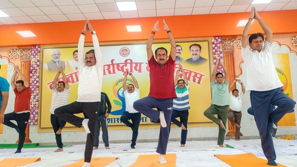 MP News: PM नरेंद्र मोदी के प्रयासों से 175 से ज्यादा देशों ने अपनाया योग- सांसद विष्णुदत्त शर्मा