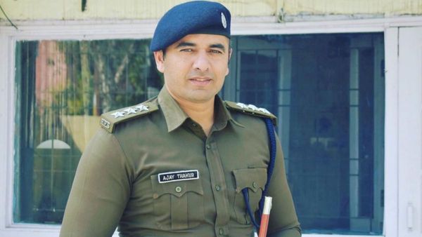 कबड्डी में धमाका कर पुलिस में धाकड़ रेड कर रहा यह खिलाड़ी, कौन है यह रेडर और कितनी है नेटवर्थ