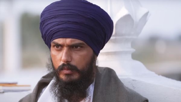 'पंथ ही हमेशा चुनूंगा, मैं अपने परिवार को चेतावनी देता हूं कि...', मां के ही खिलाफ हुआ सांसद अमृतपाल सिंह