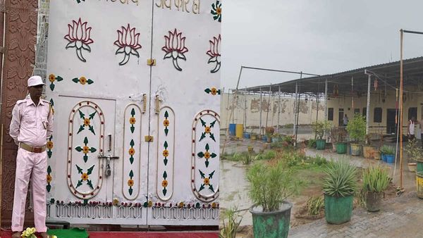 भोले बाबा का वो आश्रम जहां, सिर्फ महिलाओं का एंट्री! विवादों से घिरा रहस्य, जानिए सच