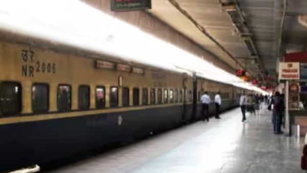 Bihar: फुरकान को रेलवे पुलिस ने इतना पीटा कि आंत आ गई बाहर, परिवार को छोड़ने आया था स्टेशन