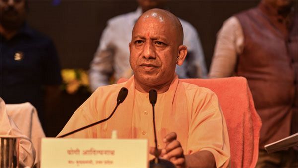 UP News: सीएम योगी ने बारिश के तहत तत्परता से राहत कार्य संचालित करने के दिए निर्देश, अधिकारियों से कही यह बात