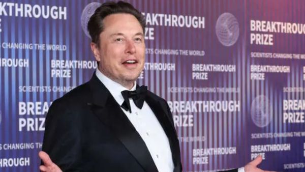Elon Musk Tesla: टेस्ला के भारत में निवेश की खत्म हुई गुंजाइश! एलोन मस्क ने बंद की बातचीत