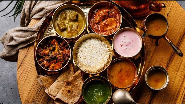 पिछले 2 सालों में क्यों बढ़ा आपके खाने का बिल? क्यों बढ़े हैं सब्जियों के दाम? आर्थिक सर्वे में बताई गई वजह