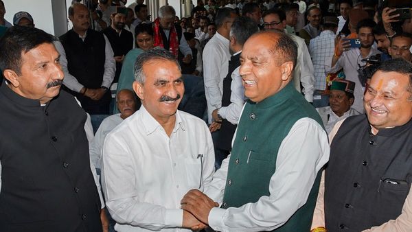 Himachal By Election Results 2024: हिमाचल में दो पर कांग्रेस तो एक सीट पर भाजपा जीत की ओर