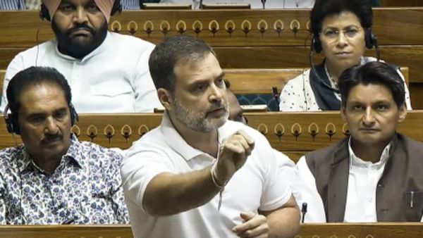 अभिमन्यु को 6 लोगों ने मारा, आज भी चक्रव्यूह में 6 लोग, लोकसभा में राहुल गांधी ने सुनाया महाभारत का किस्सा