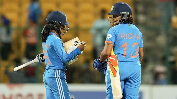 Richa Ghosh ने महिला एशिया कप में रचा इतिहास, किया ऐसा कमाल जो कभी नहीं हुआ
