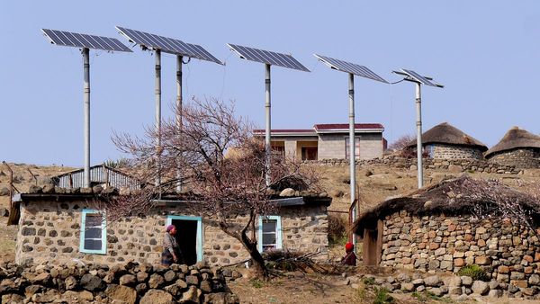 Suryaghar yojna: बजट 2024 में ऐलान, एक करोड़ घरों को मुफ्त सोलर एनर्जी, जानिए सूर्यघर योजना FAQ