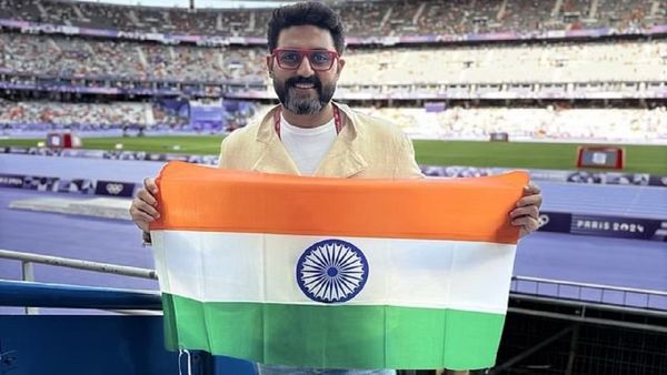 ऐश्वर्या राय की न्यूयॉर्क वेकेशन के बाद अभिषेक बच्चन ने भी छोड़ा देश! अकेले ओलंपिक का लुत्फ उठाते आए नजर