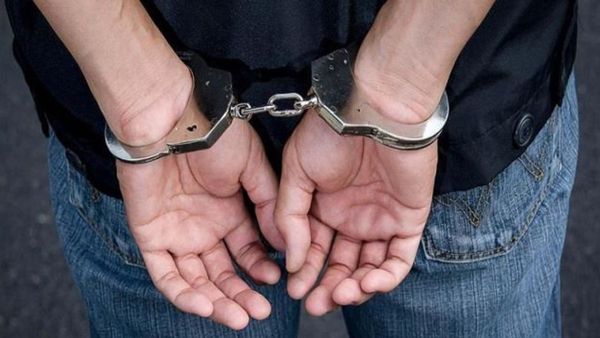 अकोला में टीचर ने किया बच्चियों के साथ गंदा काम, अश्लील वीडियो दिखाया, किया गुरु-शिष्य के रिश्ते को शर्मसार!