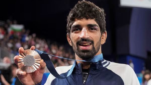 विनेश की तरह अमन सहरावत भी हो गए थे ओवरवेट, 10 घंटे में कम किया 4.6 KG वजन, जीत लिया ब्रॉन्ज