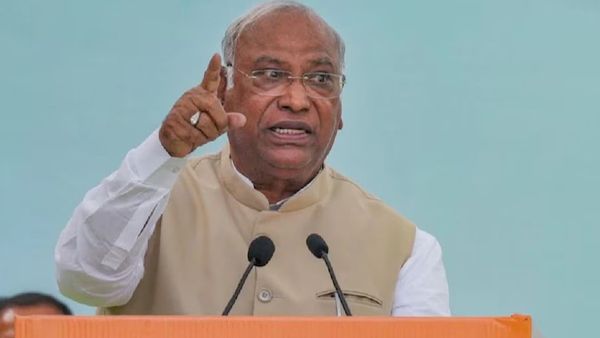 कांग्रेस ने 2 राज्यों में किए बड़े बदलाव, चुनाव से पहले बदले प्रदेश अध्यक्ष, किन्हें मिली जिम्मेदारी