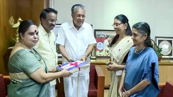 मलयालम फिल्म इंडस्ट्री में भूचाल! 233 पेज वाली हेमा आयोग की रिपोर्ट जारी, यौन उत्पीड़न के आरोपों से भरी पड़ी