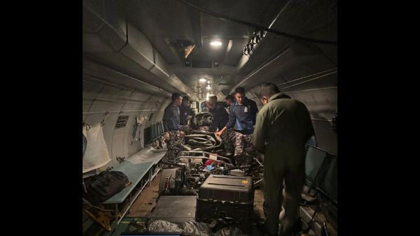 Jharkhand: लापता विमान की तलाश में जुटी नौसेना, जमशेदपुर से हुई थी गायब, बांध में शव मिलने से हड़कंप