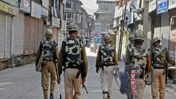 Article 370 Abrogation 5th Anniversary: अमरनाथ यात्रा स्थगित, सुरक्षा कड़ी, जानिए क्या था अनुच्छेद 370?