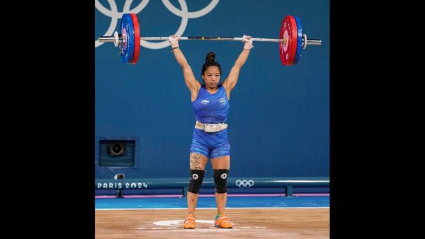 मीराबाई चानू का दूसरे ओलंपिक पदक की तलाश चौथे स्थान पर समाप्त हुई