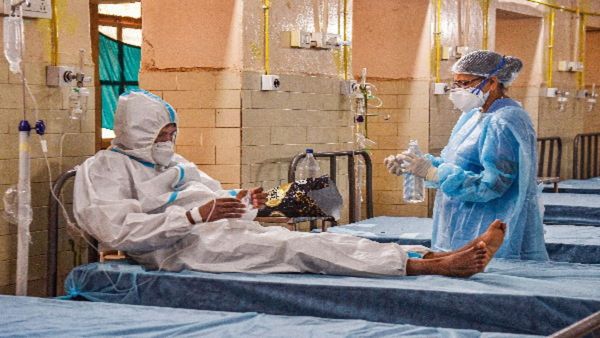 mpox: क्या कोविड की तरह मंकीपॉक्स वायरस भी मचा सकता है तबाही? आप इस खतरनाक बीमारी से कैसे बच सकते हैं?