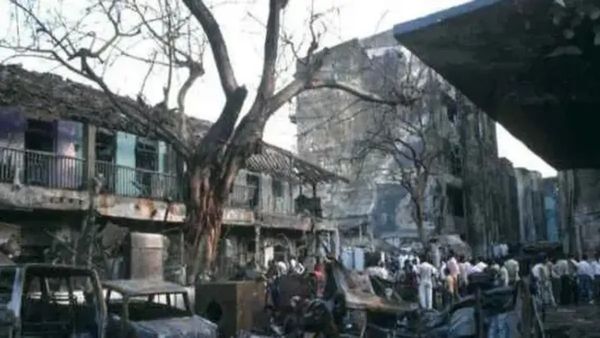 1993 Bomb Blast: मुख्य गवाह की सुरक्षा बढाई जाए: मुंबई कोर्ट