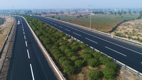 8 नेशनल हाई-स्पीड रोड कॉरिडोर को मंजूरी, अयोध्या रिंग रोड समेत कई प्रोजेक्ट्स शामिल, कितना होगा खर्च?