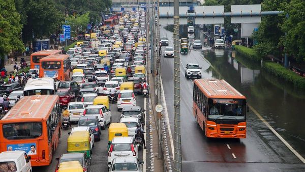 Weather Update: दिल्ली में 5 अगस्त तक जारी रहेगी बारिश, उत्तर भारत में औसत से अधिक वर्षा का अनुमान