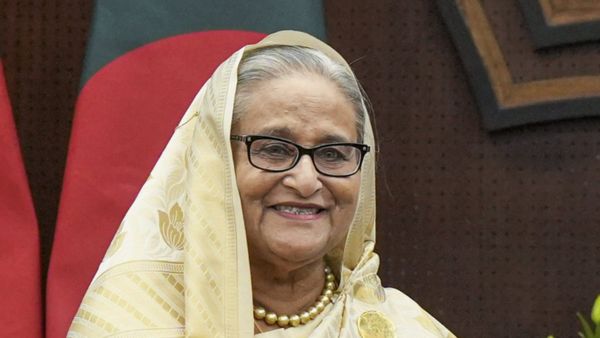 भारत के इस ज्‍योतिषी ने सात महीने पहले ही बांग्लादेश में शेख हसीना सरकार के पतन की कर दी थी भविष्‍यवाणी