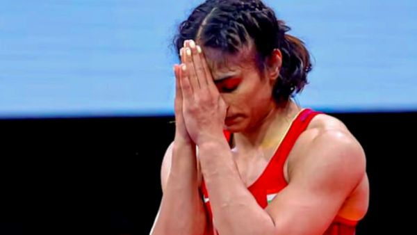 Paris Olympics: क्या फाइनल से बाहर हुईं विनेश को नहीं मिलेगा सिल्वर मेडल? जानिए क्या कहते हैं नियम