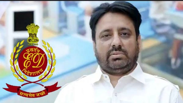 ED Raid: AAP नेता अमानतुल्लाह खान कौन हैं? घर पर ईडी ने मारा छापा, विवादों से गहरा नाता