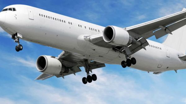 'सही से पहने अंडरगारमेंट्स', इस एयर लाइन्स ने फ्लाइट अटेंडेंट के लिए जारी की चौंकाने वाली गाइडलाइंस