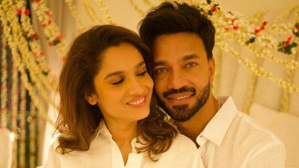 माता-पिता बनें अंकिता लोखंडे-विक्की जैन! कपल के घर आया नन्हा मेहमान, रखा ये प्यारा सा नाम