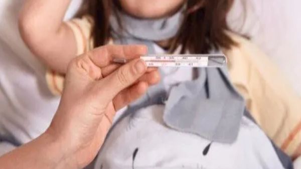 बिहार के अररिया के गांव में रहस्यमयी बुखार से तीन बच्चों की हुई मौत