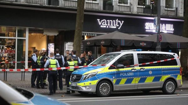 Germany: कोलोन रेस्टोरेंट के एंट्री प्वाइंट पर भीषण धमाका, पुलिस ने शुरू किया बड़ा अभियान, आतंकी हमले की आशंका