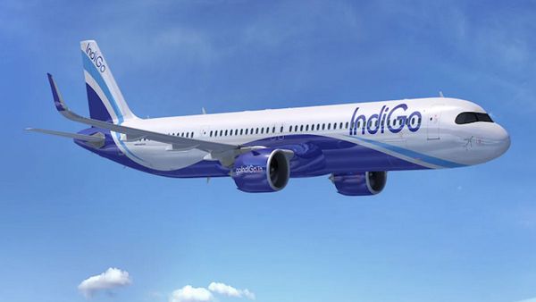 Indigo Flight के अंदर शख्स ने पी सिगरेट, टॉयलेट से निकला धुआं! पुणे पहुंचे ही गिरफ्तार