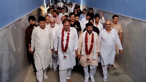 Haryana Chunav 2024: हरियाणा चुनाव में INLD-Halopa ने कर लिया गठबंधन, कौनसी सीटों पर किसे पहुंचाएंगे नुकसान?