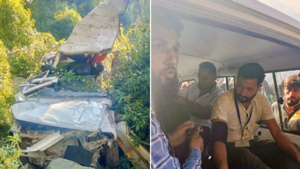 JK Road Accident: रियासी में चुनाव ड्यूटी पर जा रहा वाहन खाई में गिरा, दुर्घटना में 2 की मौत