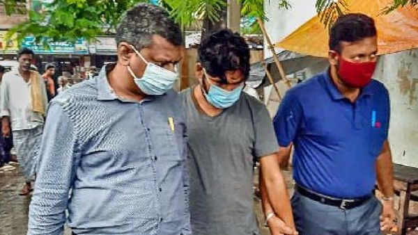 Kolkata Doctor Murder Case: पूर्व प्रिंसिपल समेत 3 CBI की गिरफ्त में, राज्यपाल बोले- 'अंत की शुरुआत'