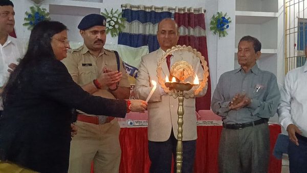 Begusarai News: राष्ट्रीय लोक अदालत को लोगों ने सराहा, कहा- कोर्ट का चक्कर लगाने की परेशानी से मिली निजात