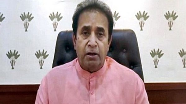 महाराष्‍ट्र के पूर्व गृह मंत्री अनिल देखमुख की बढ़ी मुसीबत, CBI ने दर्ज किया केस, जानें क्‍या है आरोप