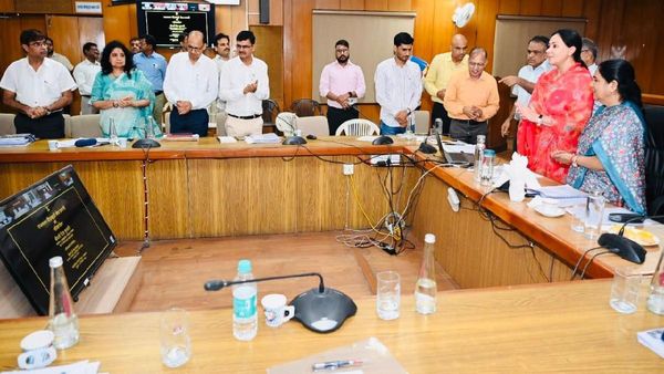 Rajasthan: उपमुख्यमंत्री दिया कुमारी ने जारी किया अफसरों को फरमान, निगरानी के लिए मोबाइल एप लांच